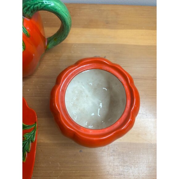 Vintage tea set ceramic tomatoe maruhon tea pot, sugar bowls and plate - Picture 4 of 8